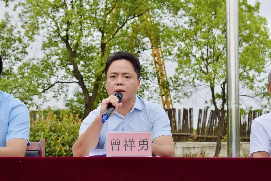 常德市常英英华学校,常德英华学校,英华学校,民办学校,常德民办小学,常德民办初中 常德市常英英华学校,常德英华学校,英华学校,民办学校,常德民办小学,常德民办初中