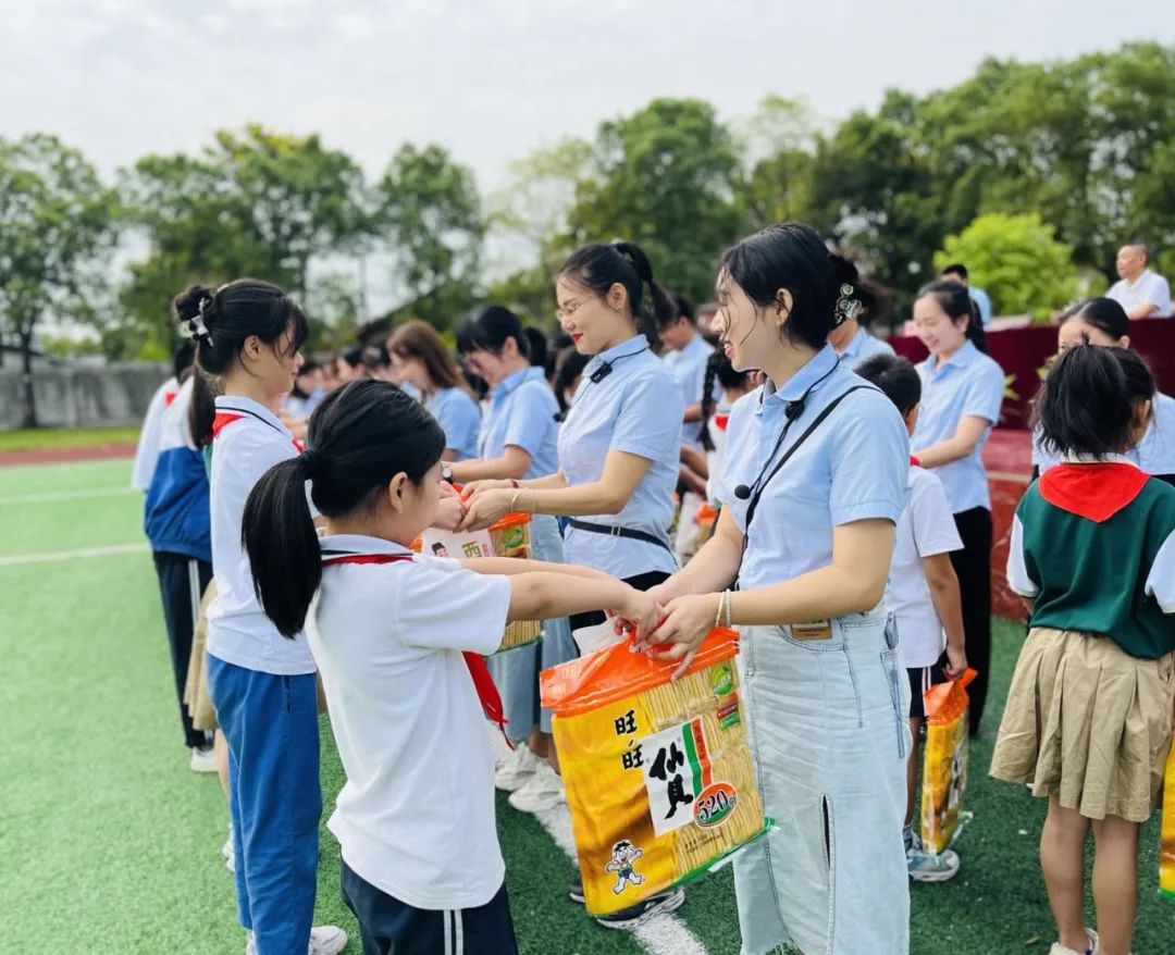 常德市常英英华学校,常德英华学校,英华学校,民办学校,常德民办小学,常德民办初中